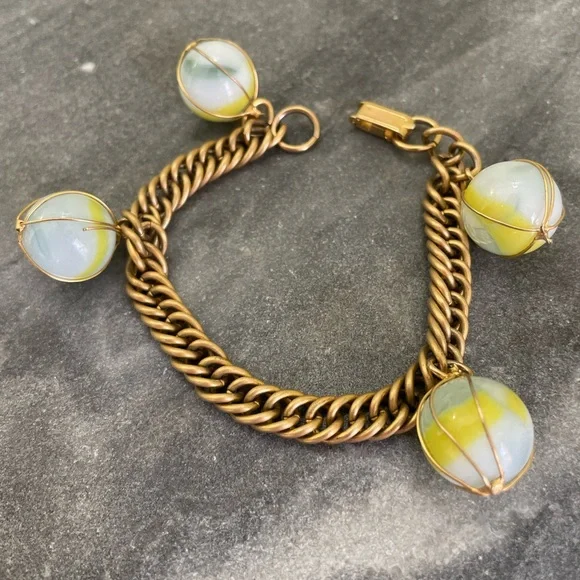 Vintage Marble Wire Wrapped Gold Charm Bracelet - Picture 4 of 11